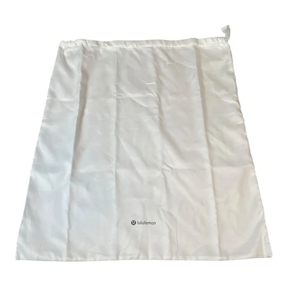 Lululemon Cactus Leather Shoulder Bag 8L Cashew With Silver Hardware & Dust Bag - Picture 16 of 16